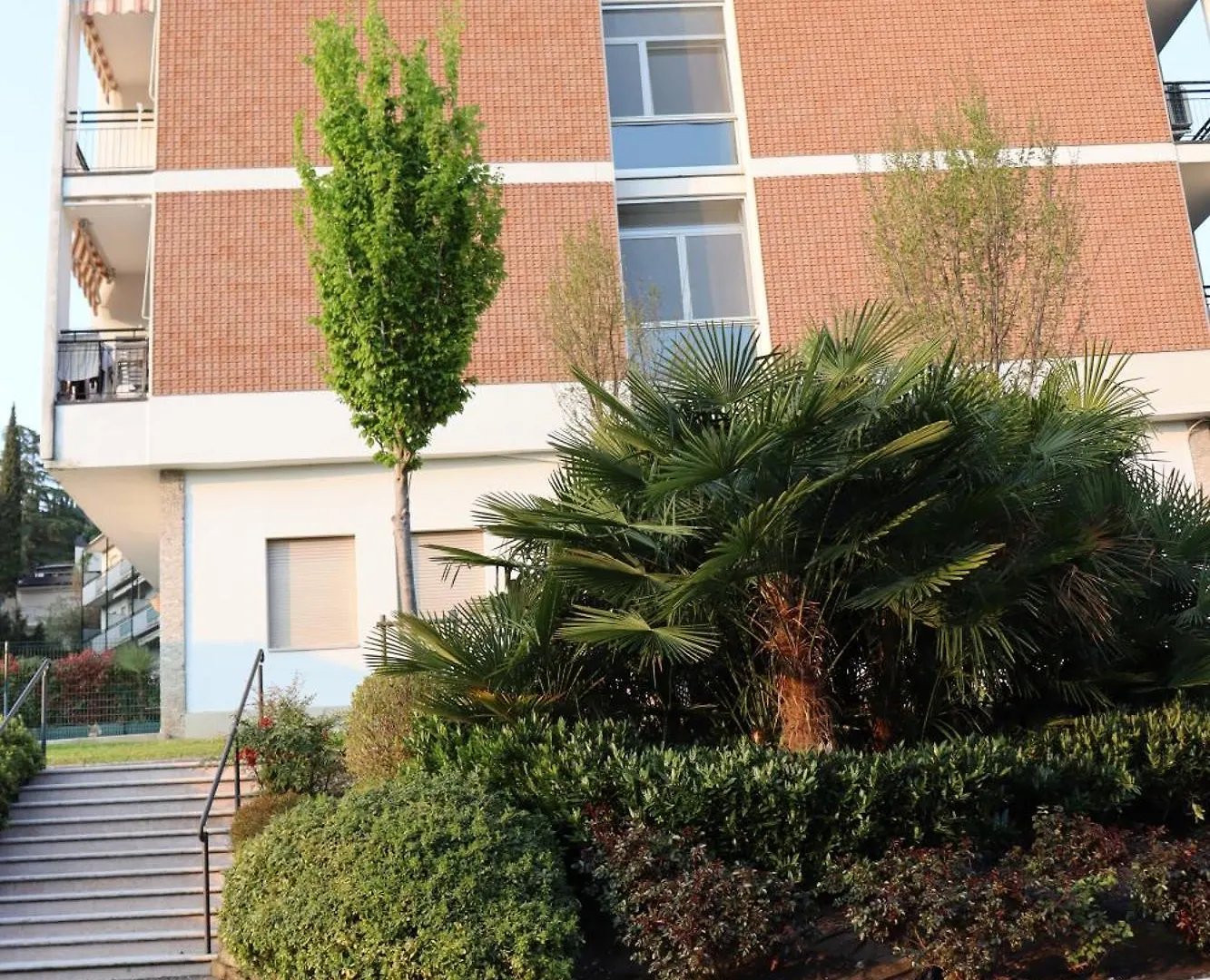 Forest In The Lake Garda  Appartement